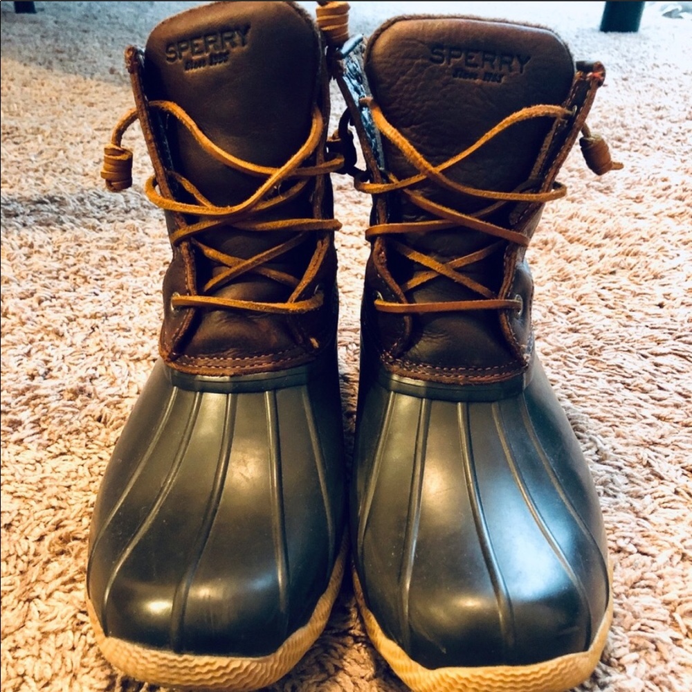 Sperry rain boots